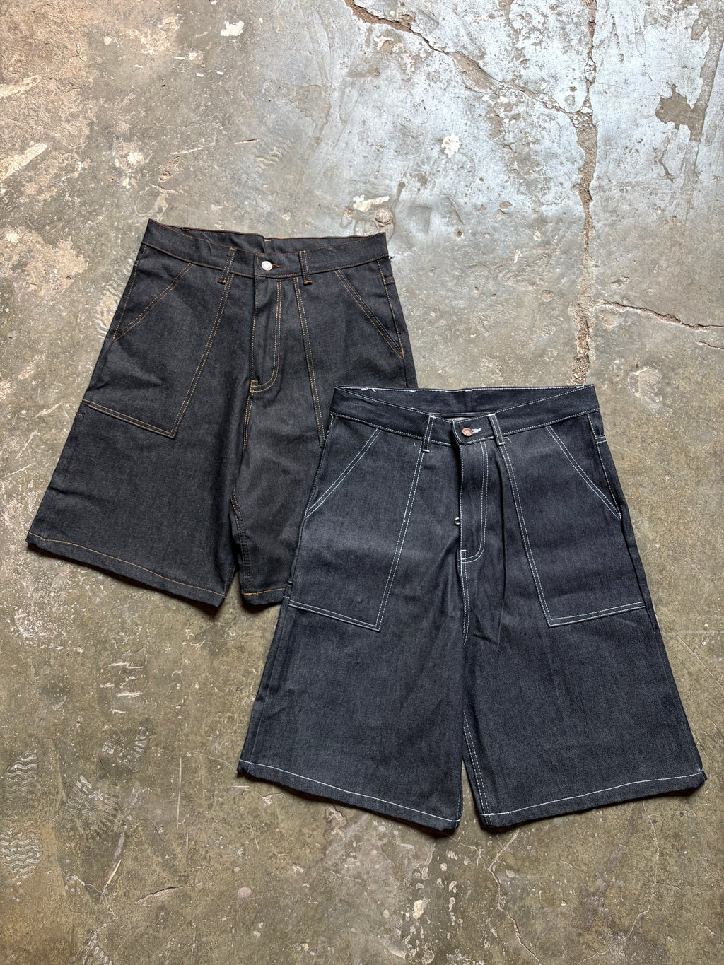 RAW DENIM - BAGGY JORTS