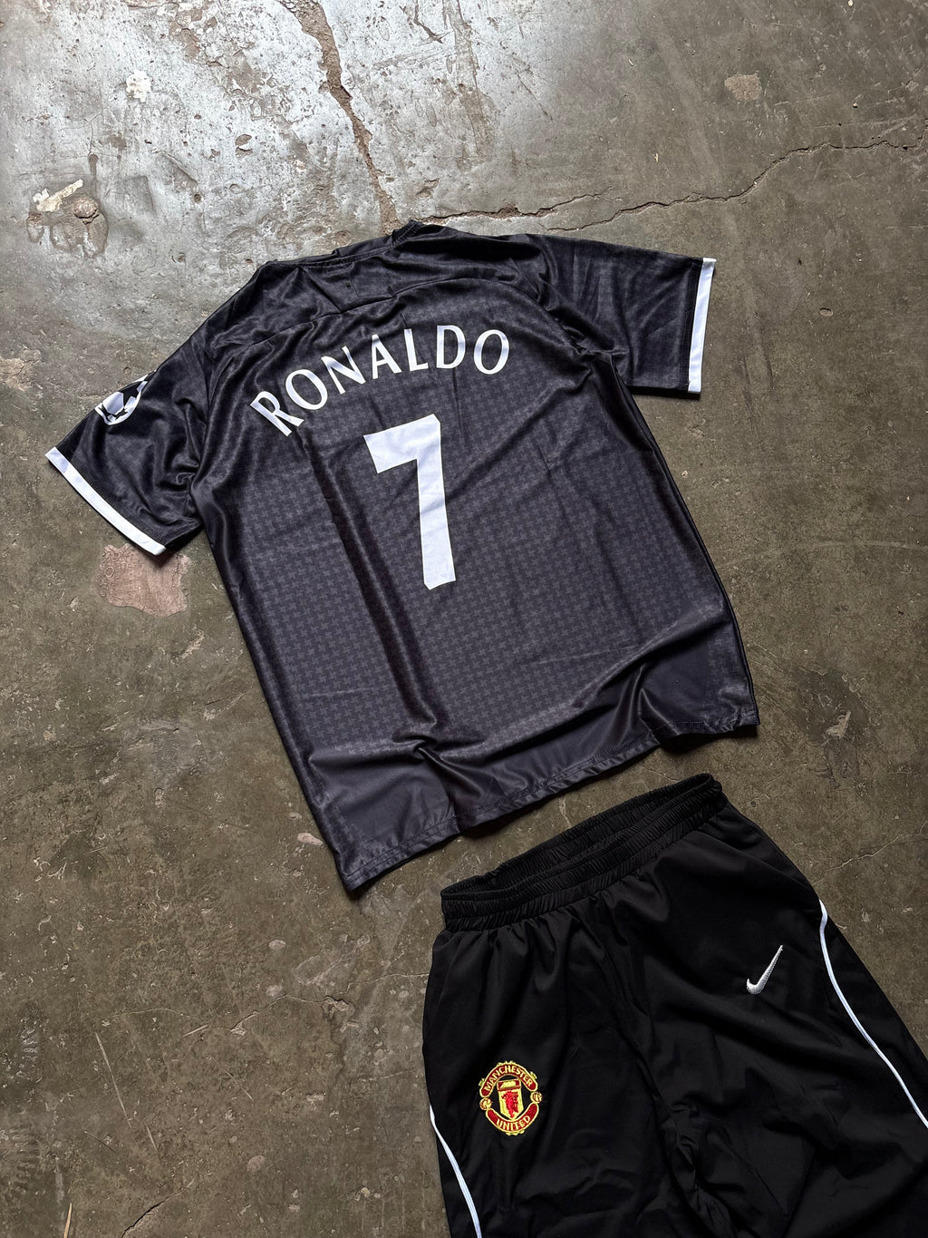 Black Manchester united 2006 C.Ronaldo tracksuit